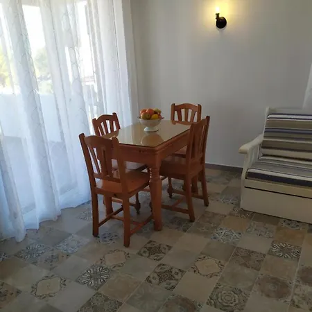 Dafne's La Pineda