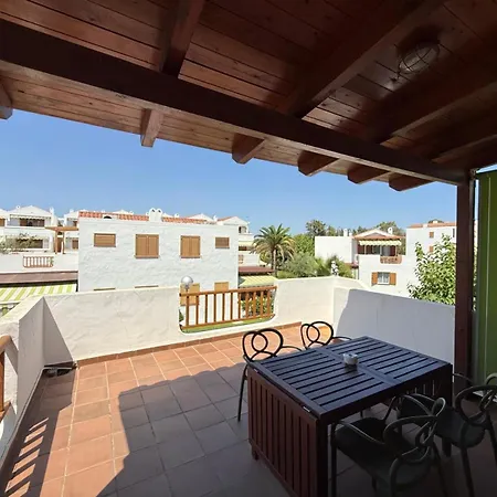 Apartment Dafne's La Pineda